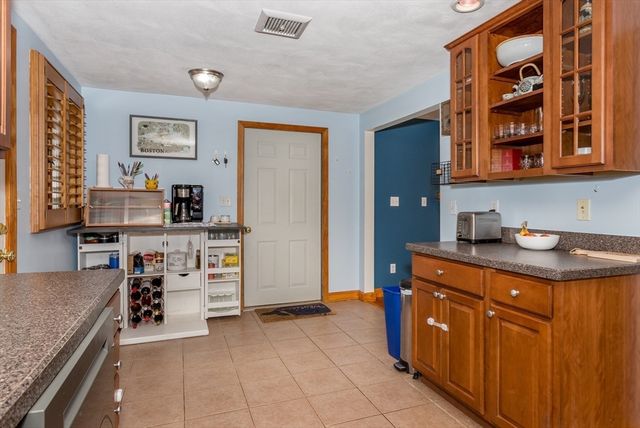 66 Healy Rd, Weymouth, MA 02188