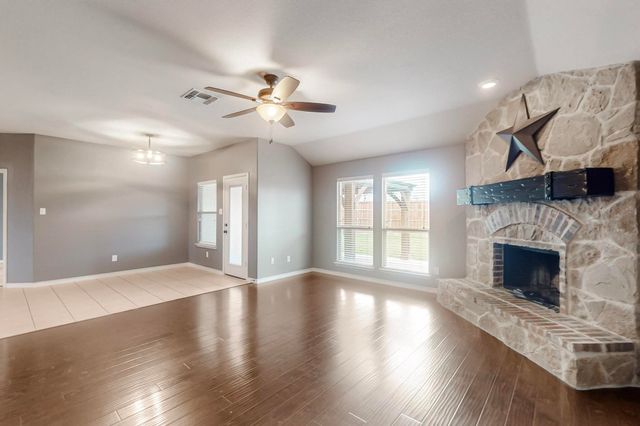 970 Austin Lane, Lavon, TX 75166