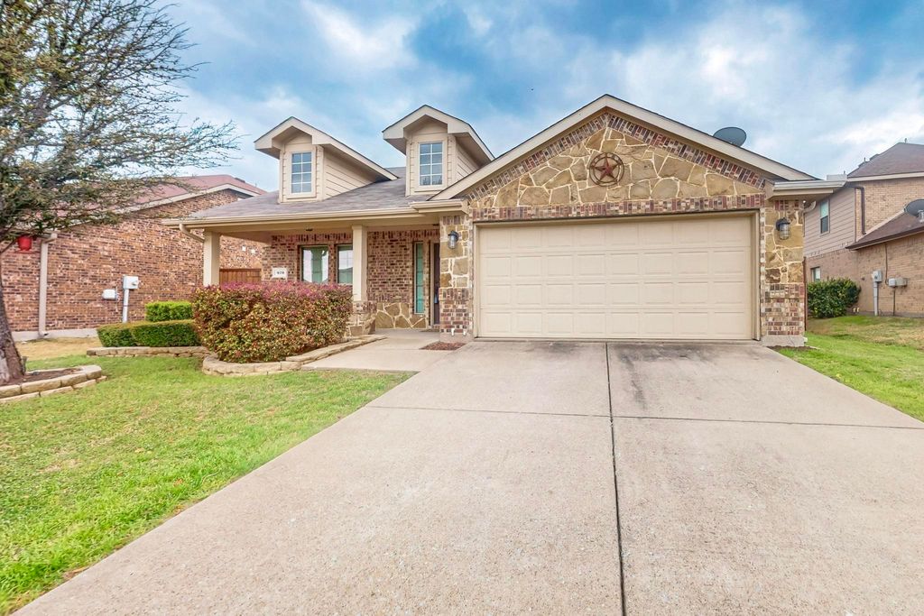 970 Austin Lane, Lavon, TX 75166