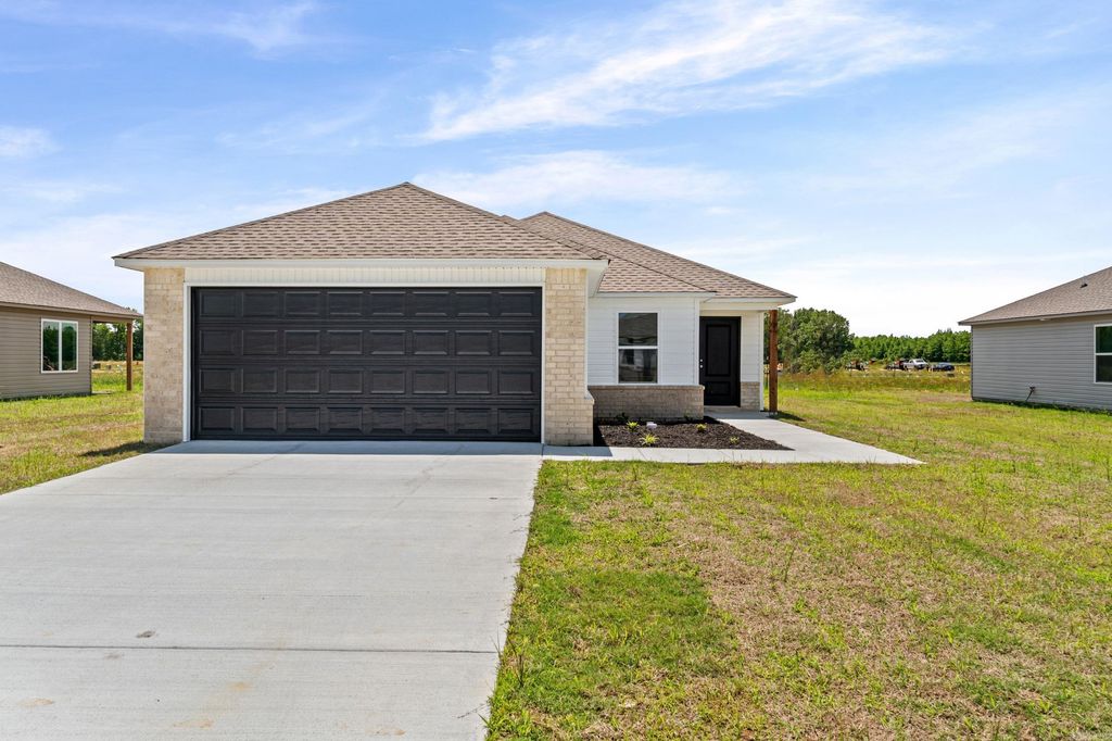 104 Powder River Drive, Beebe, AR 72012