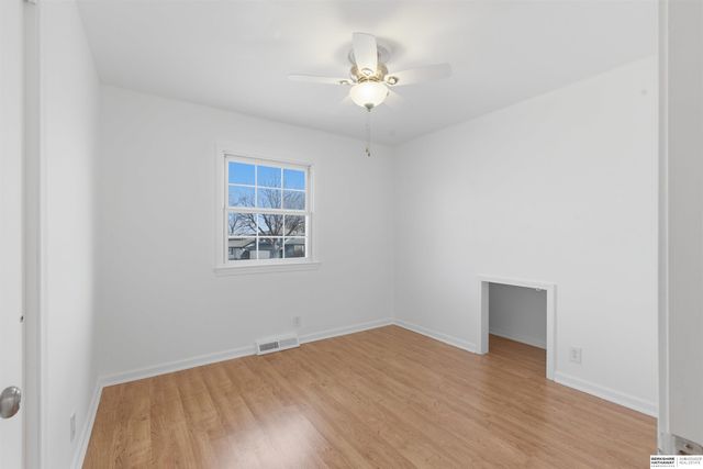 10205 Ohern Street, Omaha, NE 68127