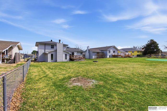 10205 Ohern Street, Omaha, NE 68127