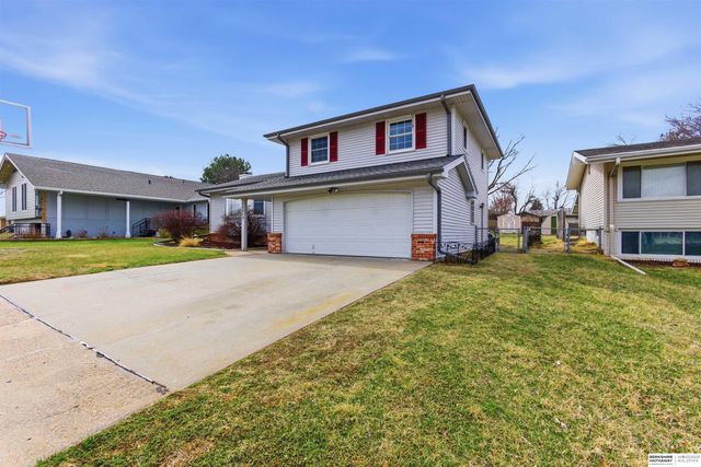 10205 Ohern Street, Omaha, NE 68127