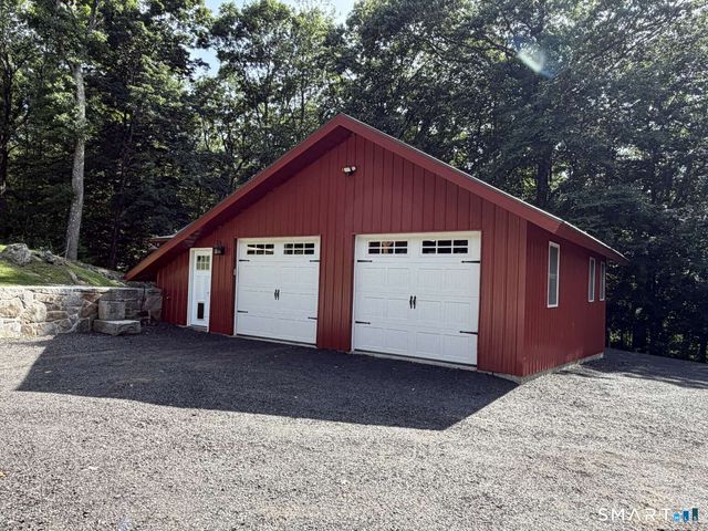 85 Good Hill Road, Roxbury, CT 06783