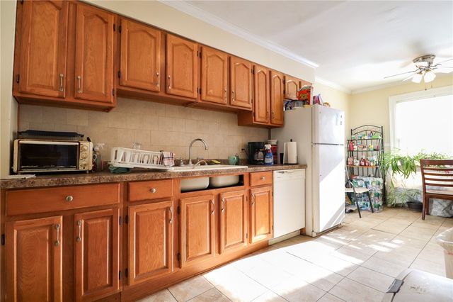 615 West Gray Street, Elmira City, NY 14905