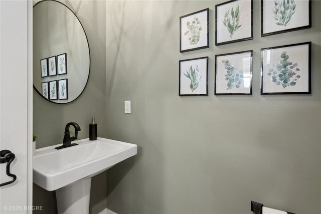 227 N 35th Street, Cumming, IA 50061