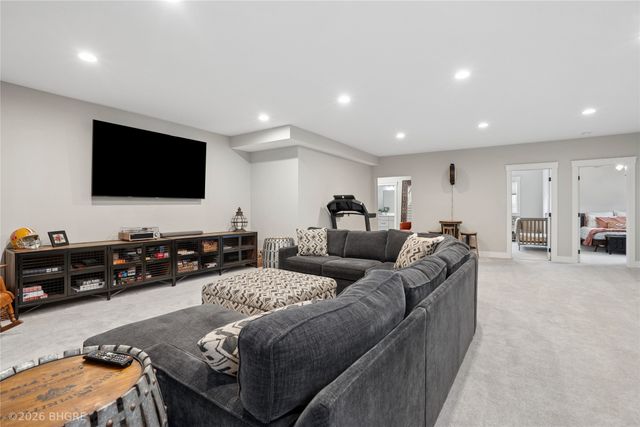 227 N 35th Street, Cumming, IA 50061