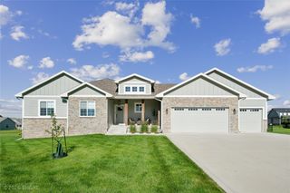 227 N 35th Street, Cumming, IA 50061