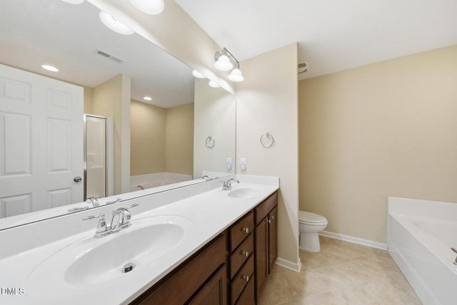 945 Consortium Drive, Raleigh, NC 27603