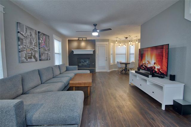 2924 Canyon Oaks Court, Norman, OK 73071