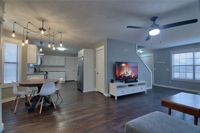 2924 Canyon Oaks Court, Norman, OK 73071