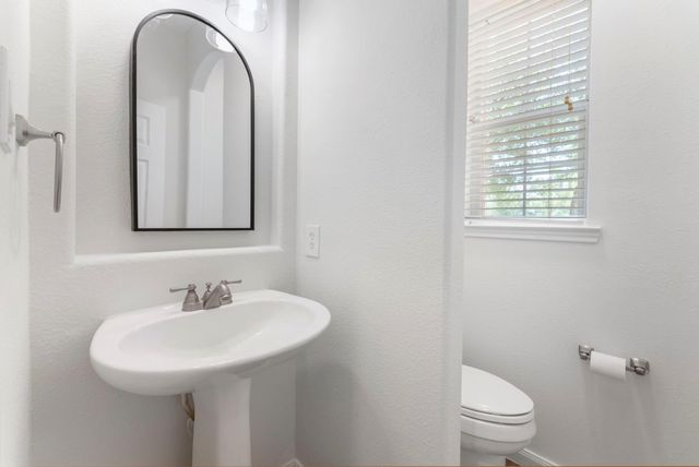 2 Granite Path Place, Spring, TX 77389