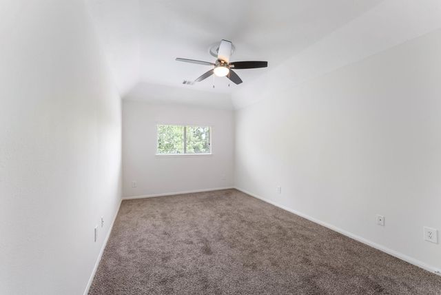 2 Granite Path Place, Spring, TX 77389