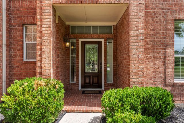 2 Granite Path Place, Spring, TX 77389