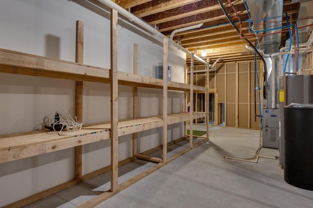 4433 Memorial Circle, Windsor, WI 53598