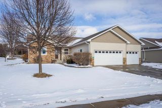 4433 Memorial Circle, Windsor, WI 53598