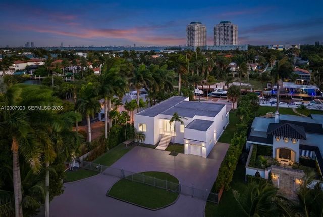 1090 NE 84th Street, Miami, FL 33138