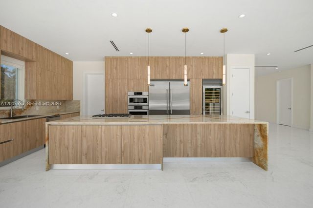 1090 NE 84th Street, Miami, FL 33138