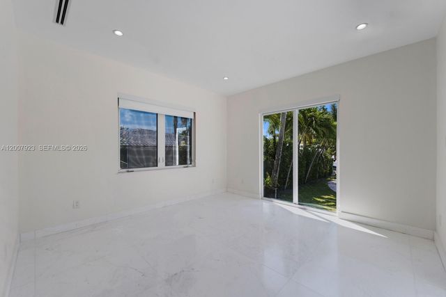 1090 NE 84th Street, Miami, FL 33138