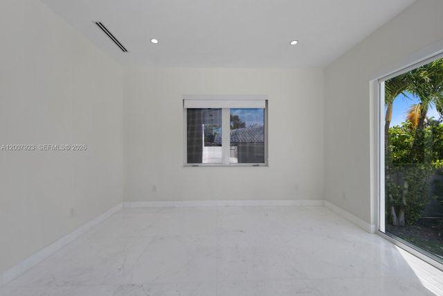 1090 NE 84th Street, Miami, FL 33138