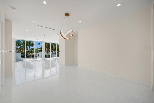 1090 NE 84th Street, Miami, FL 33138