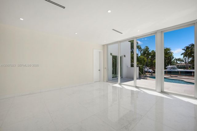 1090 NE 84th Street, Miami, FL 33138