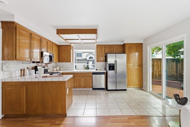 1574 David Lane, Milpitas, CA 95035