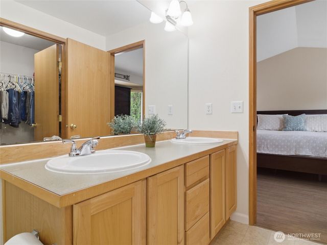 36222 22nd Place S, Federal Way, WA 98003