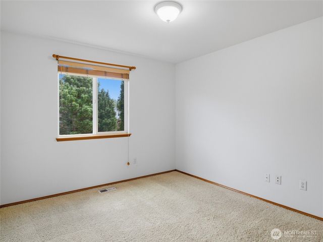 36222 22nd Place S, Federal Way, WA 98003