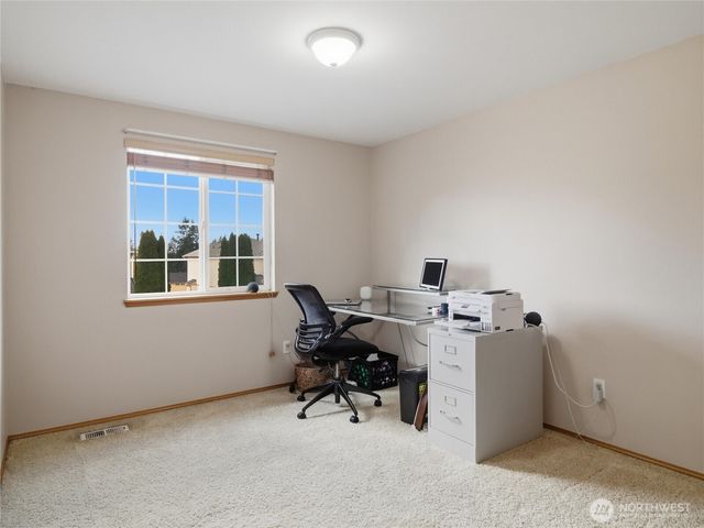 36222 22nd Place S, Federal Way, WA 98003