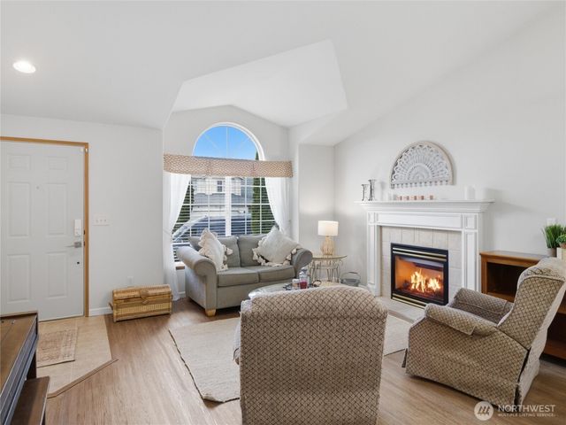 36222 22nd Place S, Federal Way, WA 98003