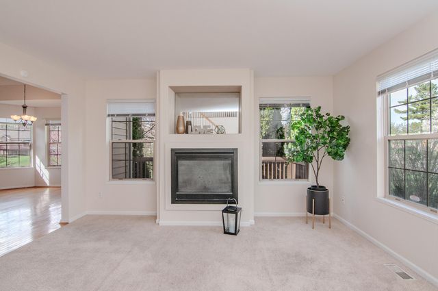 4160 Boulder Pond Drive, Ann Arbor, MI 48108