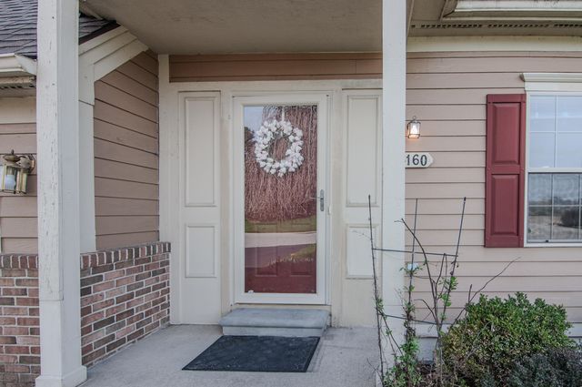 4160 Boulder Pond Drive, Ann Arbor, MI 48108