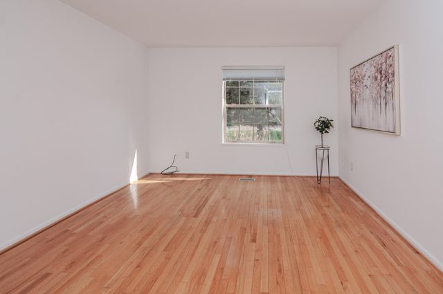 4160 Boulder Pond Drive, Ann Arbor, MI 48108