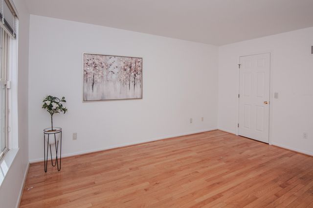 4160 Boulder Pond Drive, Ann Arbor, MI 48108