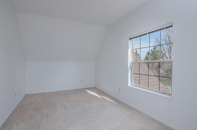 4160 Boulder Pond Drive, Ann Arbor, MI 48108