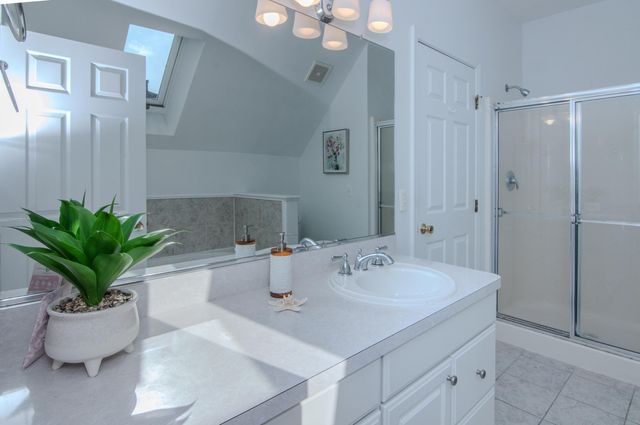 4160 Boulder Pond Drive, Ann Arbor, MI 48108