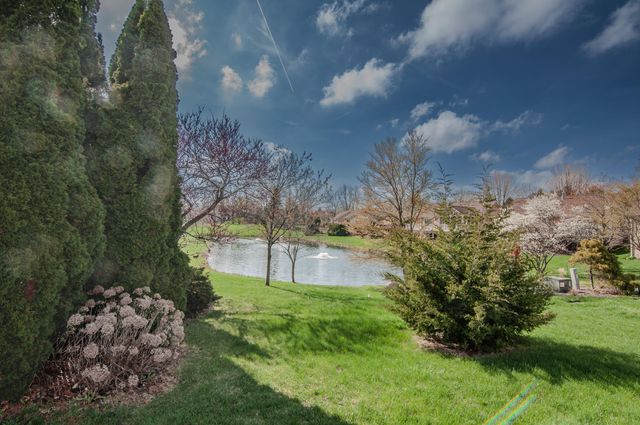 4160 Boulder Pond Drive, Ann Arbor, MI 48108