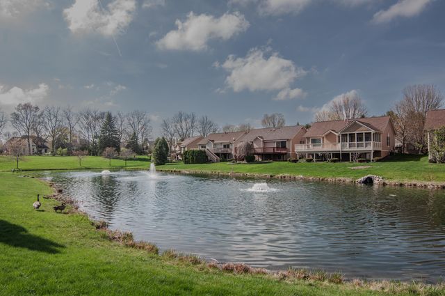 4160 Boulder Pond Drive, Ann Arbor, MI 48108