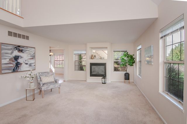 4160 Boulder Pond Drive, Ann Arbor, MI 48108