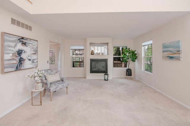 4160 Boulder Pond Drive, Ann Arbor, MI 48108