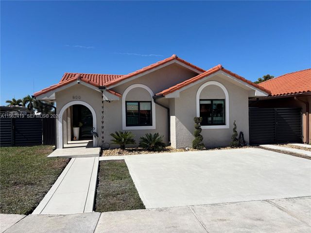 800 NW 133rd Ave, Miami, FL 33182