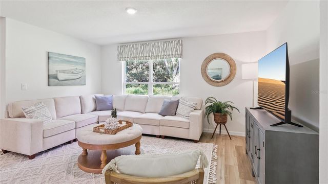 8761 TRIUMPH CIRCLE, Wildwood, FL 34785