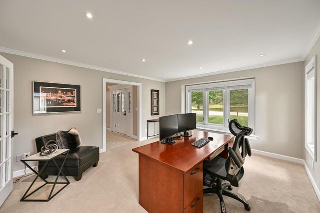 11115 N Wyngate TRACE, Mequon, WI 53092