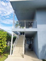 2033 Calais Dr 2, Miami Beach, FL 33141
