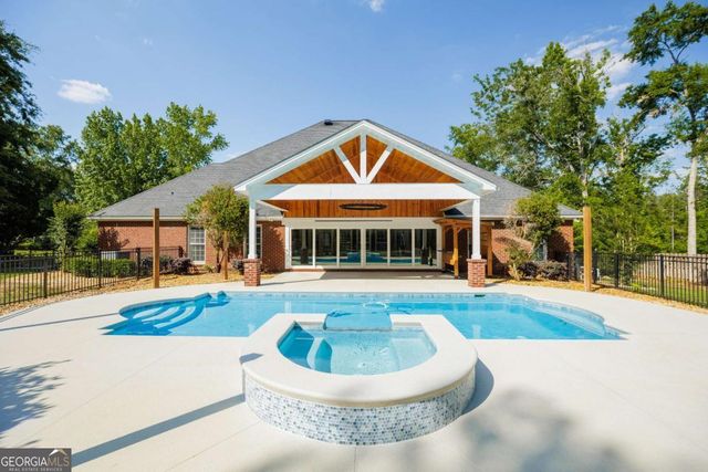4305 Fouracre Place, Valdosta, GA 31601