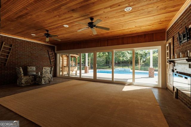 4305 Fouracre Place, Valdosta, GA 31601