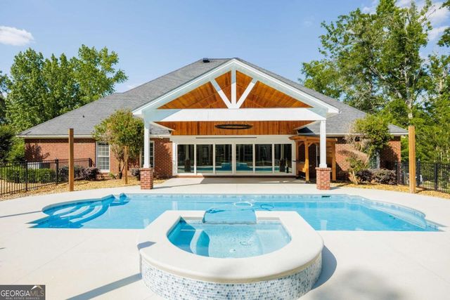 4305 Fouracre Place, Valdosta, GA 31601