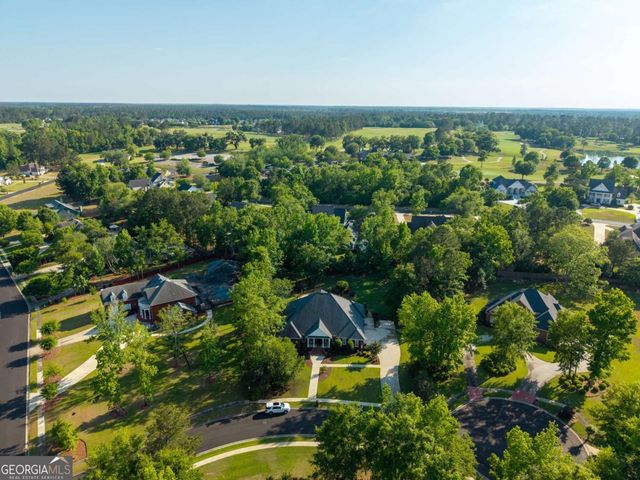 4305 Fouracre Place, Valdosta, GA 31601
