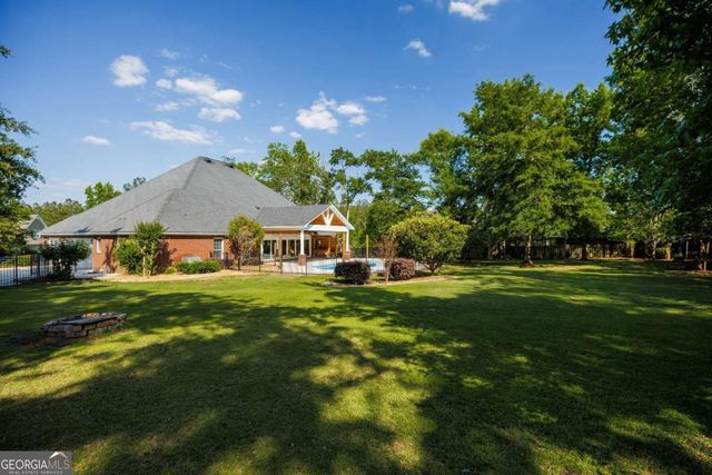 4305 Fouracre Place, Valdosta, GA 31601